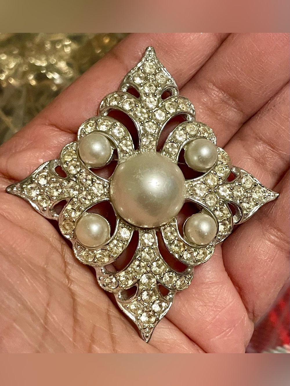 Sarah Coventry Silver-Tone Pearl and Rhinestone Filigree Brooch